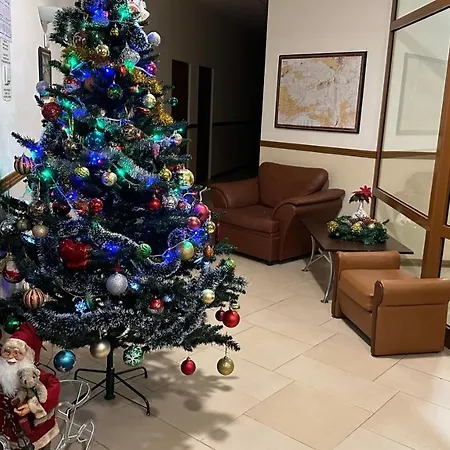 & Royal Plaza Apartment *